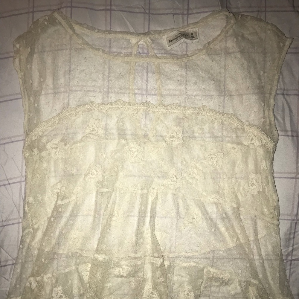 Sleeveless blouse